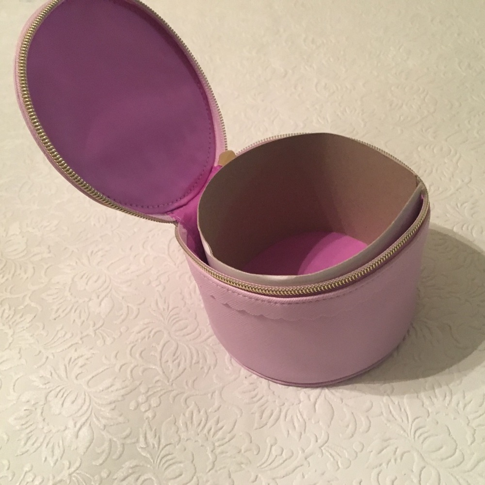 💖Makeup Pouches💖 - Picture 3 of 3